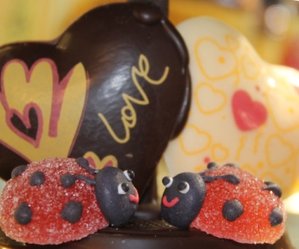 scultura di cioccolata