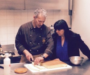 Fabio e il taglio del pan di spagna