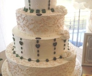 Torta Camelia con gemme