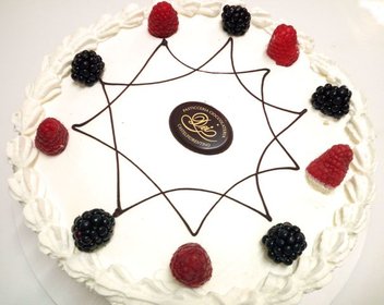 millefoglie ai frutti di bosco