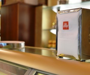 illy.JPG